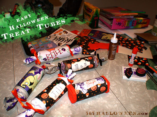 Easy Halloween Treat Tubes Tutorial